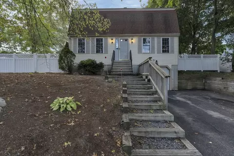 577 Winter St, Framingham, MA 01702 photo 2