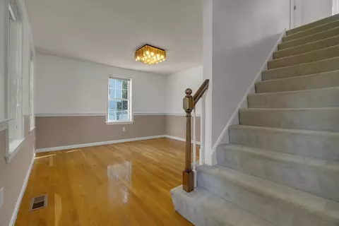 577 Winter St, Framingham, MA 01702 photo 11