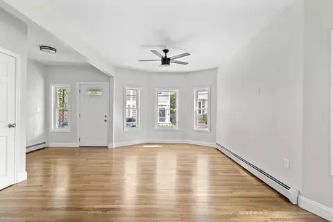 78 North St #1, Somerville, MA 02144