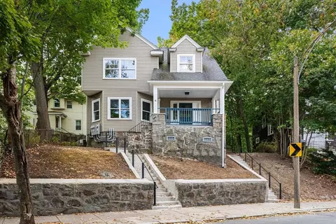 4 Wallingford Rd, Boston, MA 02135