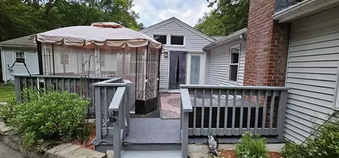 102 Hartness Rd, Sutton, MA 01590 photo 8