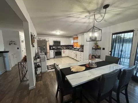 Dining - 14 Pine Needle Ln, Springfield, MA 01118 photo 3 of 3