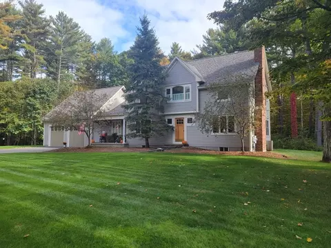 263 Sylvester Rd, Northampton, MA 01062