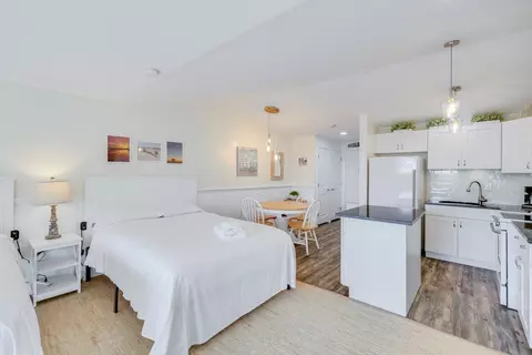132 Shore Rd UNIT 48, Truro, MA 02666