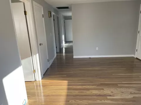 29 Suzanne St, Springfield, MA 01104 photo 29
