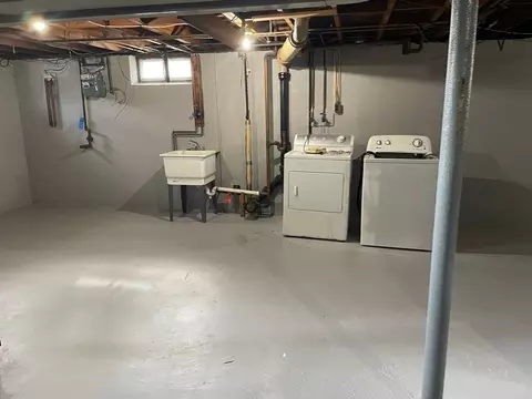 29 Suzanne St, Springfield, MA 01104 photo 34