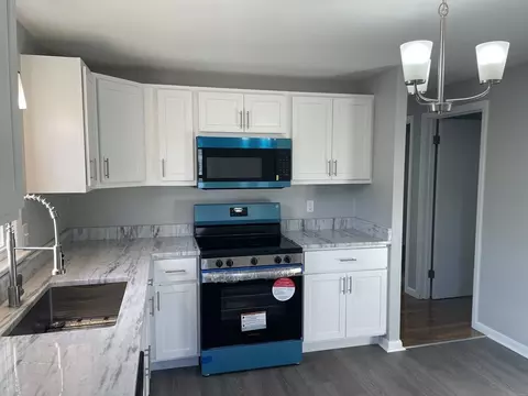 29 Suzanne St, Springfield, MA 01104 photo 20