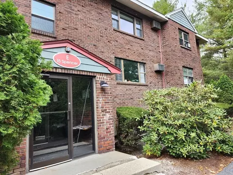 15 Spencer Rd #20E, Boxborough, MA 01719