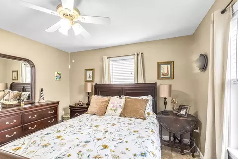 Bedroom - 297 Christopher Dr, Springfield, MA 01119 photo 4 of 6
