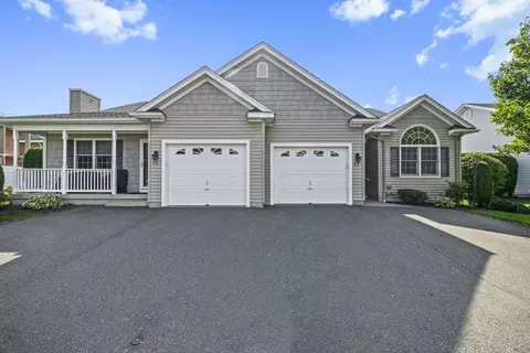 23 Fairview Village Ct #23, Chicopee, MA 01020