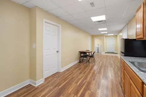 Entry Way - 43 Granite St, Worcester, MA 01604 photo 3 of 3