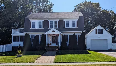 209 River St, Braintree, MA 02184