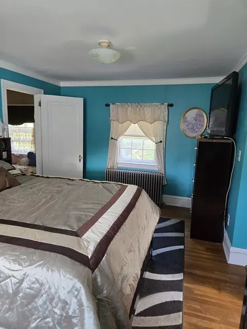 526 Langley St, Fall River, MA 02720 photo 27