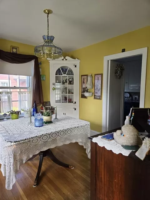 526 Langley St, Fall River, MA 02720 photo 7