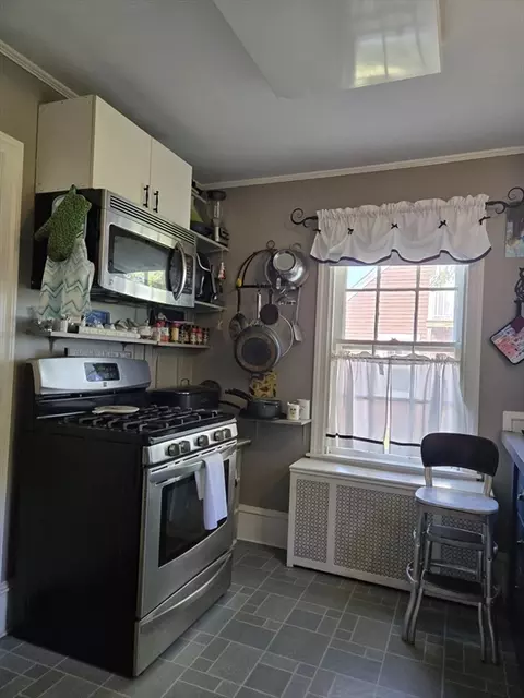 526 Langley St, Fall River, MA 02720 photo 13