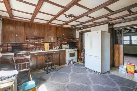 187 Rockland St, Fall River, MA 02724 photo 16