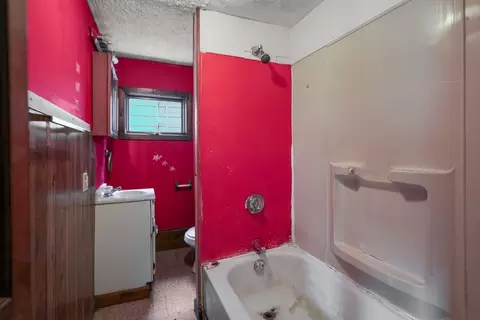 187 Rockland St, Fall River, MA 02724 photo 6