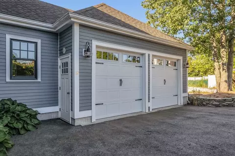 12 Baker Ave, Beverly, MA 01915 photo 38