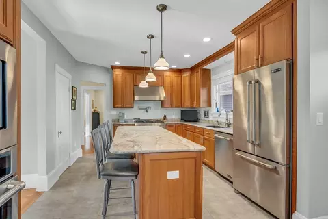 12 Baker Ave, Beverly, MA 01915 photo 6