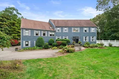 23 Ryders Orchard Ln, Plymouth, MA 02360