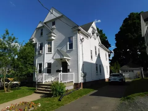 264 Sargeant St, Holyoke, MA 01040