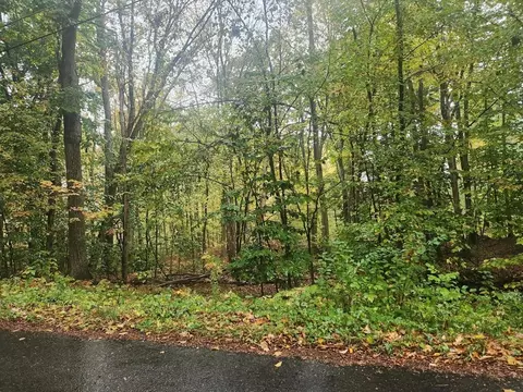 71 Willard Rd, Ashburnham, MA 01430 photo 2