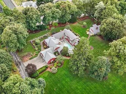 481 Main St, Shrewsbury, MA 01545