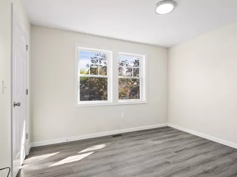 35 Chickering St, Lawrence, MA 01843 photo 16