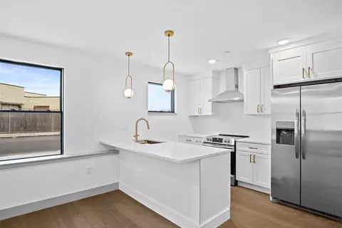 127 E Cottage St #1, Boston, MA 02125