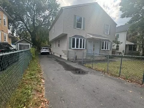 971-973 Sumner Ave, Springfield, MA 01118 photo 2