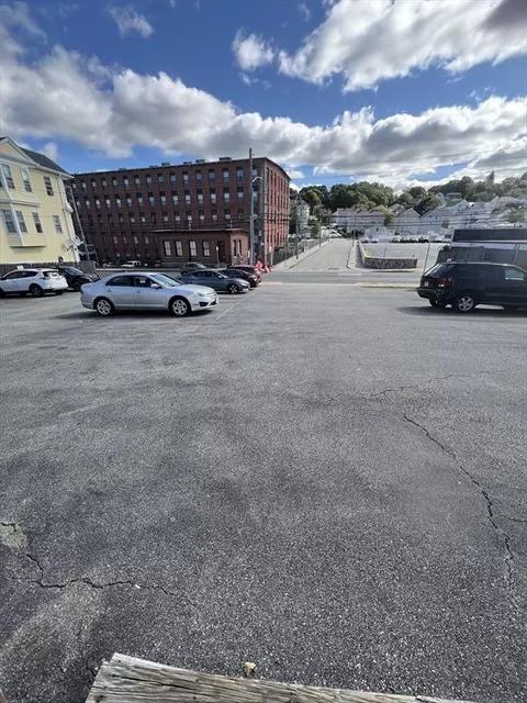 1556 N Main St #1, Fall River, MA 02720 photo 5