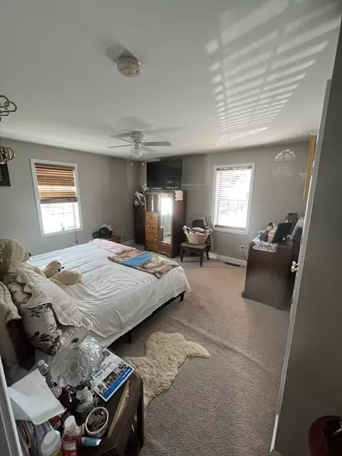 1556 N Main St #1, Fall River, MA 02720 photo 3
