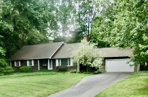 23 Old Powder House Rd, Lakeville, MA 02347