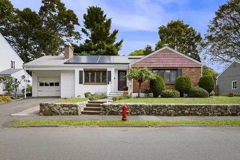 41 Pine Hill Rd, Swampscott, MA 01907