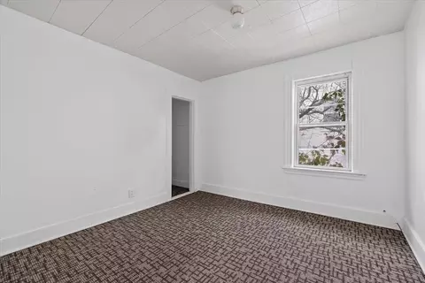 54 Esther, Worcester, MA 01607 photo 13
