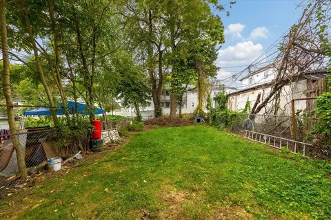 54 Esther, Worcester, MA 01607 photo 25