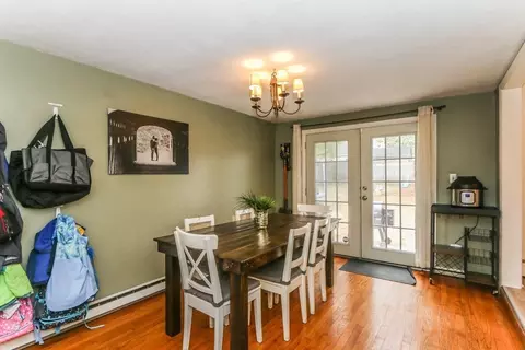 16 Irene St, Springfield, MA 01108 photo 9