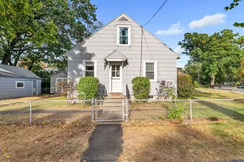 144 Lang St, Springfield, MA 01104 photo 31