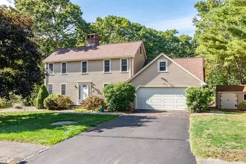 5 Ira Von Cir, Foxboro, MA 02035