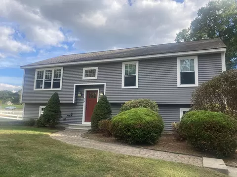 29 Ravine Rd, New Braintree, MA 01531