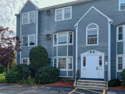 1821 Middlesex St #16, Lowell, MA 01851