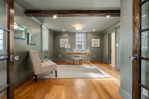 195 Washington St, Marblehead, MA 01945 photo 7