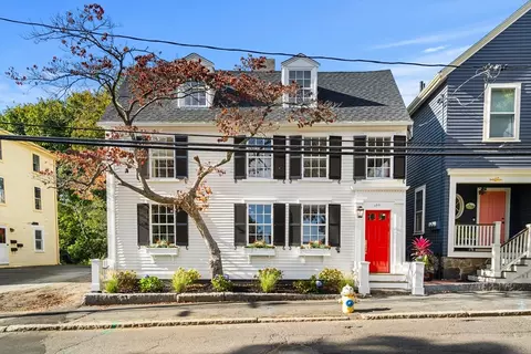 195 Washington St, Marblehead, MA 01945