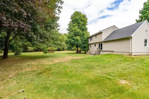 149 Winterset Dr, Springfield, MA 01129 photo 37