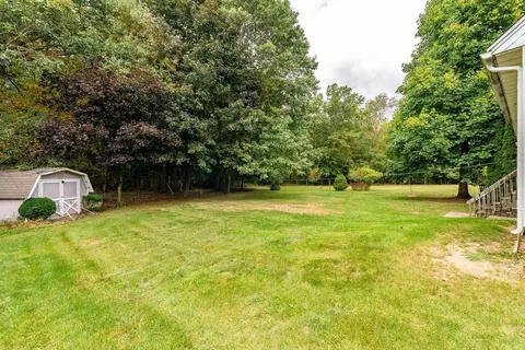 149 Winterset Dr, Springfield, MA 01129 photo 38