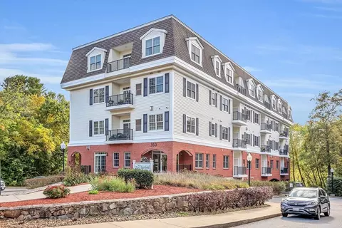 350 Greene St #103, North Andover, MA 01845