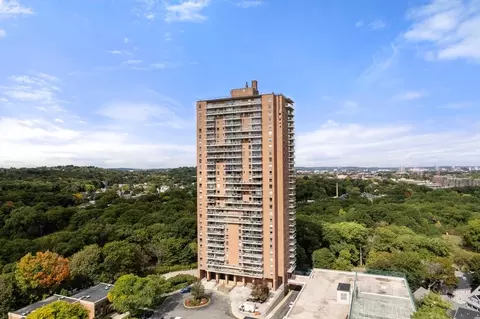 111 Perkins St #217, Jamaica Plain, MA 02130