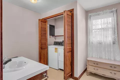 42 Park Ave, Webster, MA 01570 photo 30