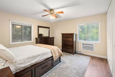 Bedroom - 121 Bailey St #E 43, Worcester, MA 01602 photo 2 of 4