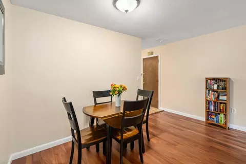 Dining - 121 Bailey St #E 43, Worcester, MA 01602 photo 1 of 1